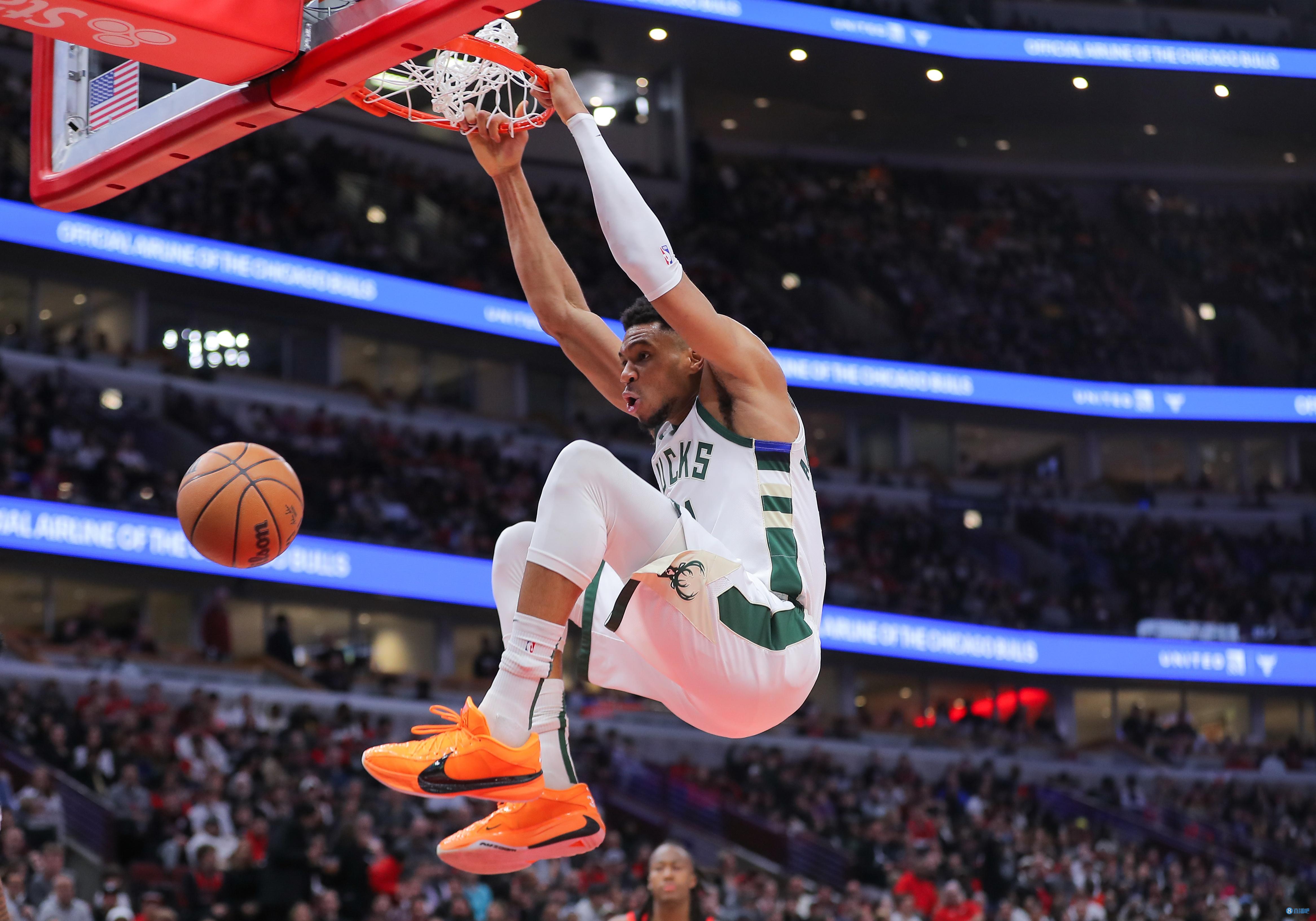 字母哥CBA下课的七位悬念揭晓(字母哥首次观看nba比赛是黄绿大战)